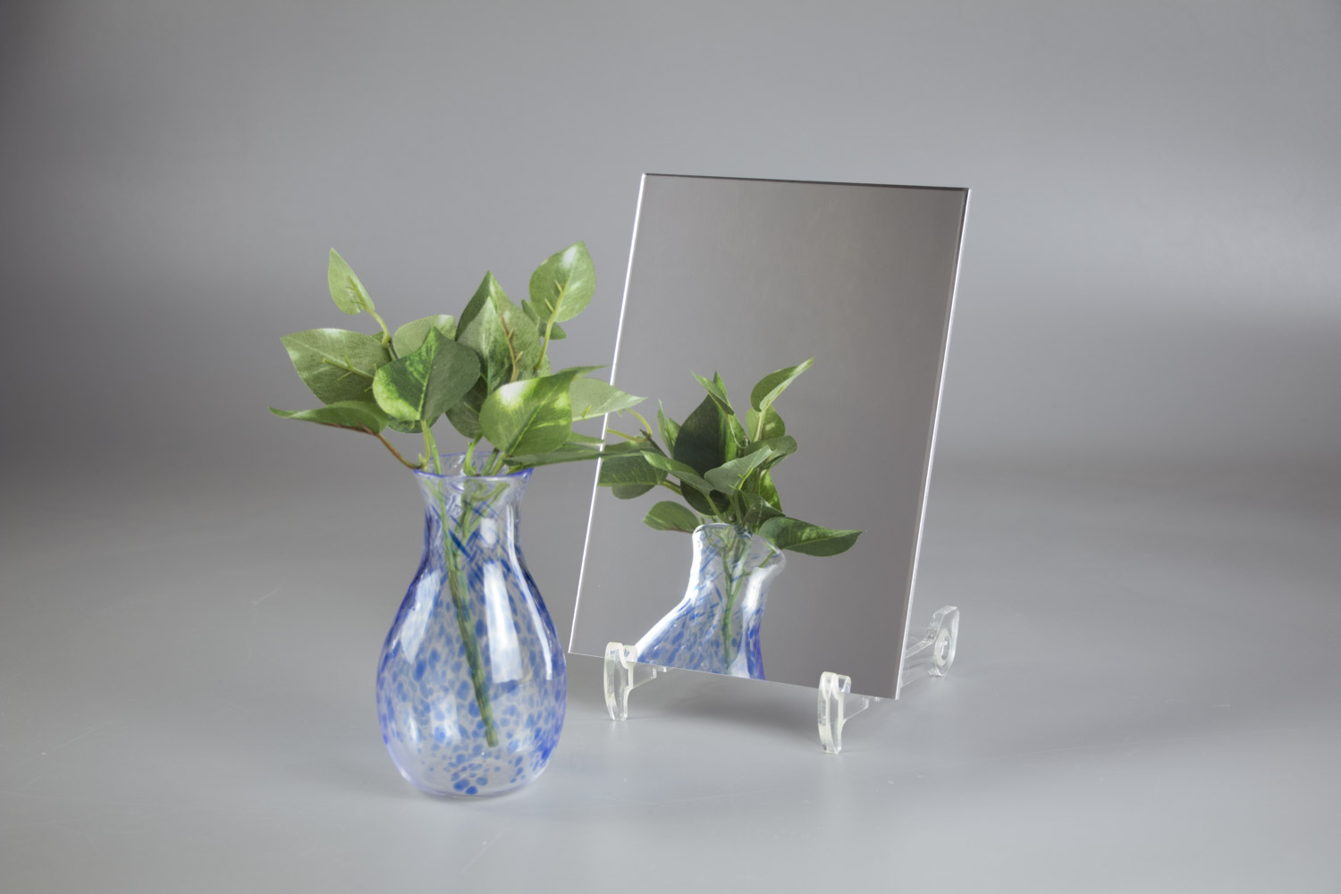 2. アルミ複合板 「アルポリック/fr RF 01(鏡面)」の画像